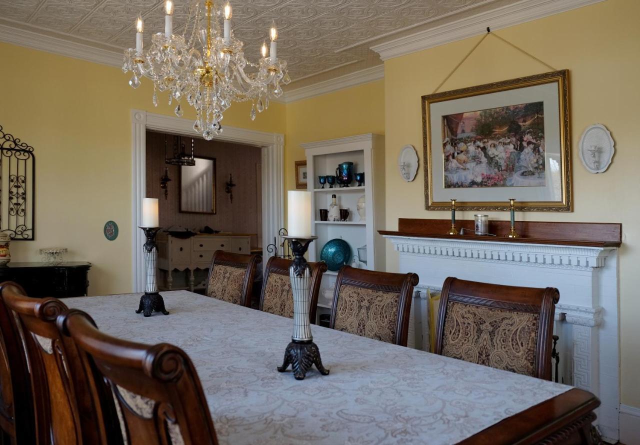 Guilford Bed And Breakfast Εξωτερικό φωτογραφία